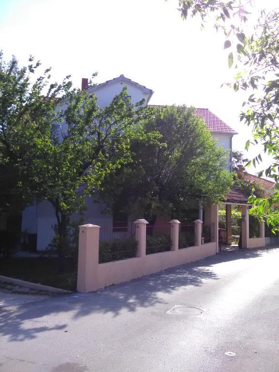 Apartment Ruzica Sukošan Esterno foto
